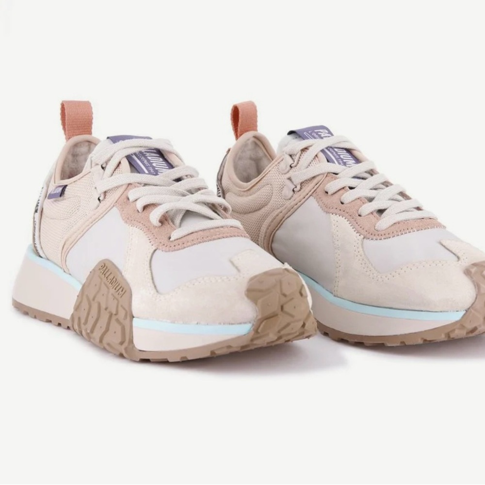 Palladium Women's Cream and Tan Sneakers